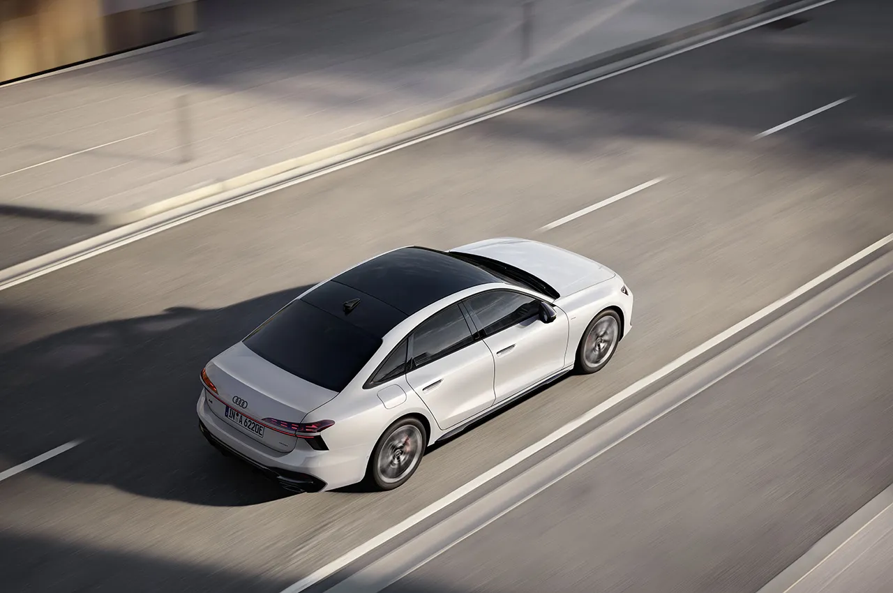 AutomobileFa Audi A6 e hybrid 14040217 4