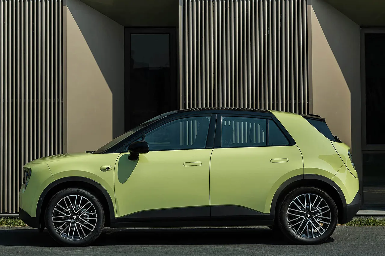 AutomobileFa Nio Firefly 14040221 5