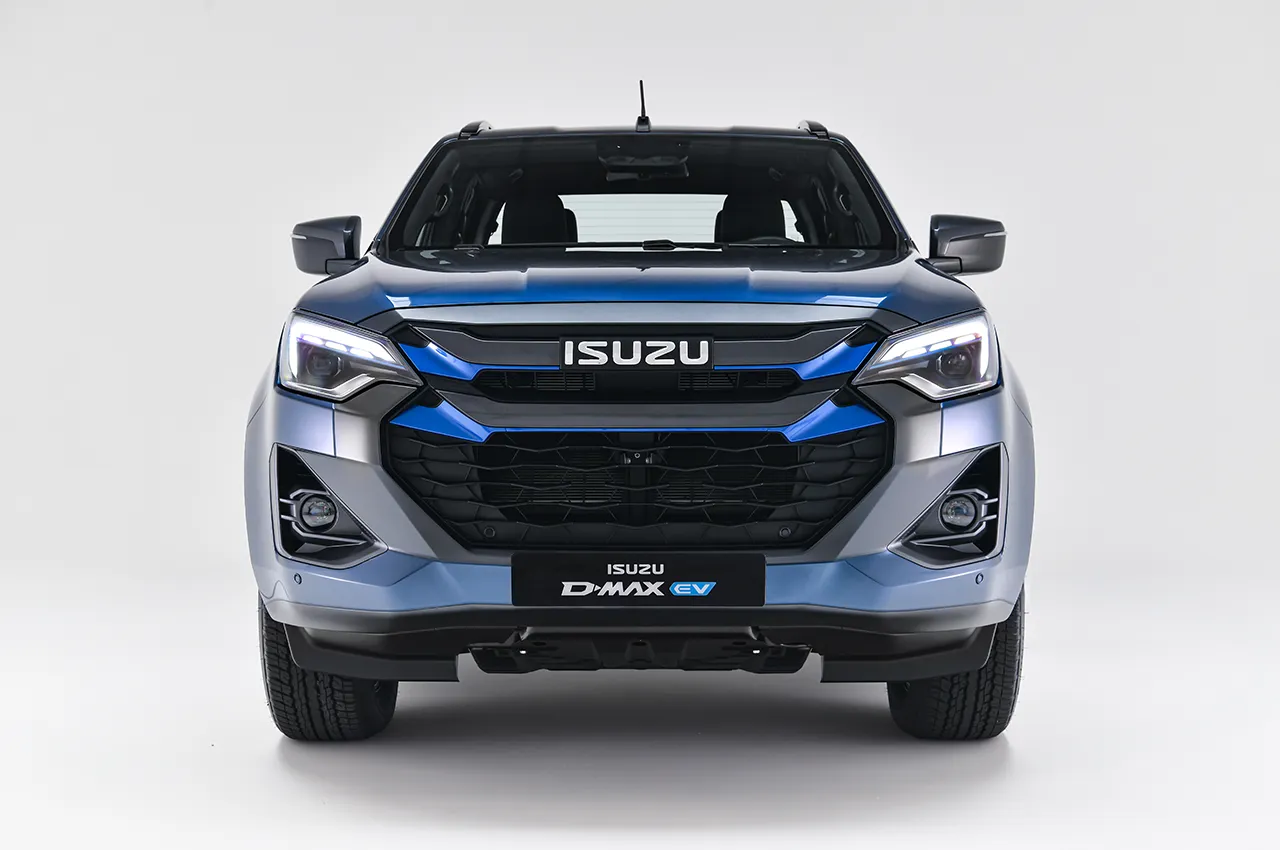 AutomobileFa isuzu d max ev 14040224 6