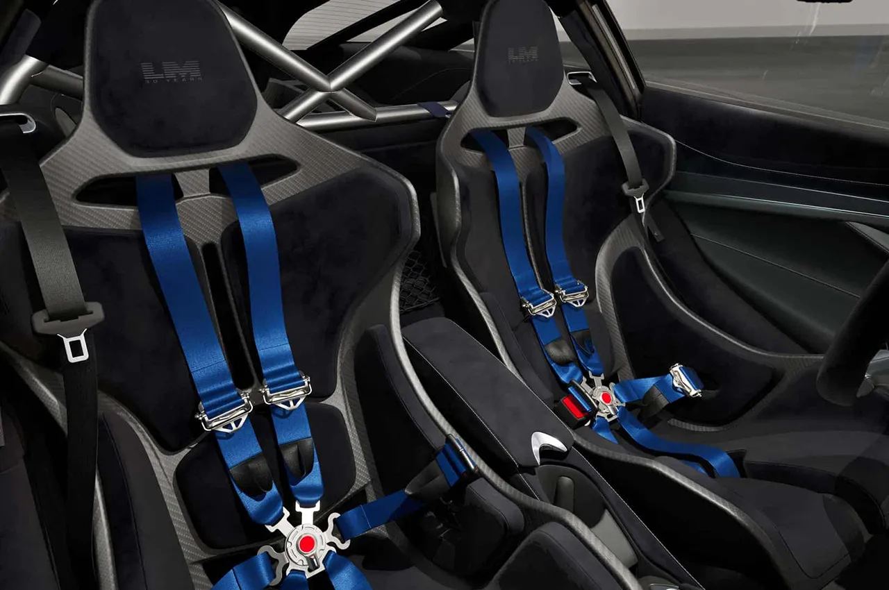 AutomobileFa McLaren 750S 14040318 3