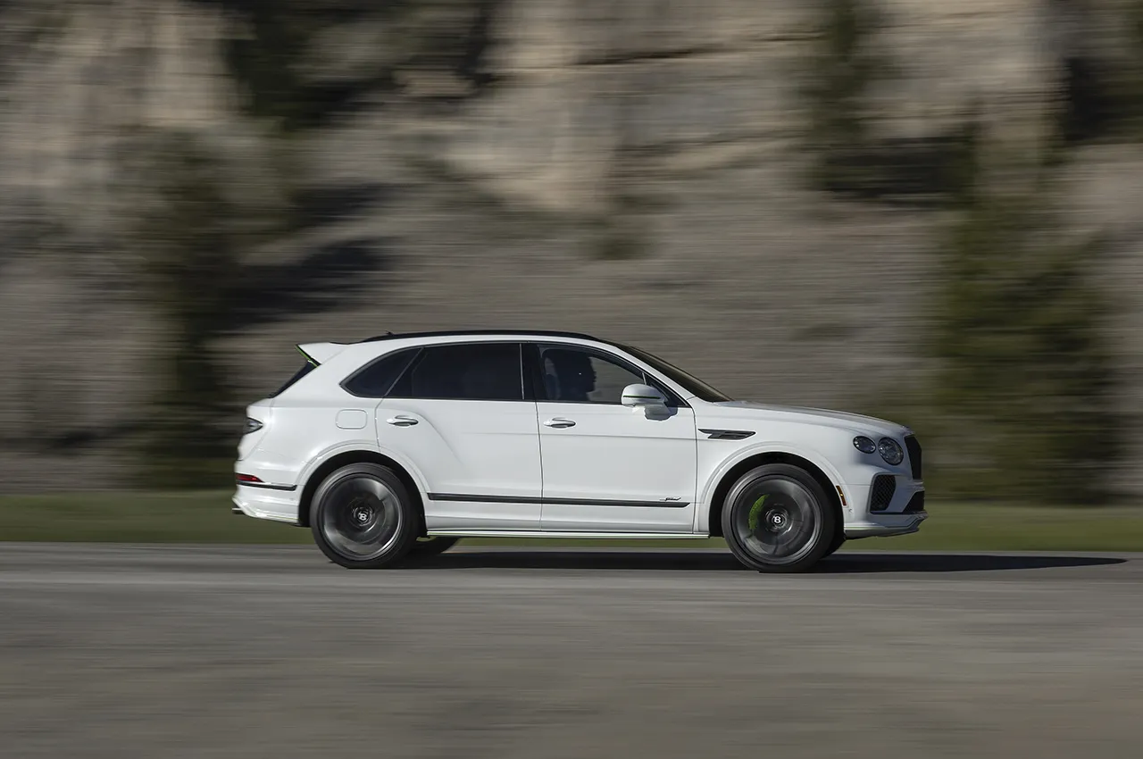 AutomobileFa bentley bentayga 14040317 5