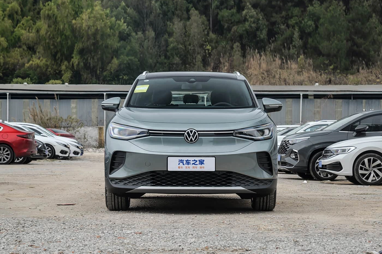 AutomobileFa VW ID4 2025 05