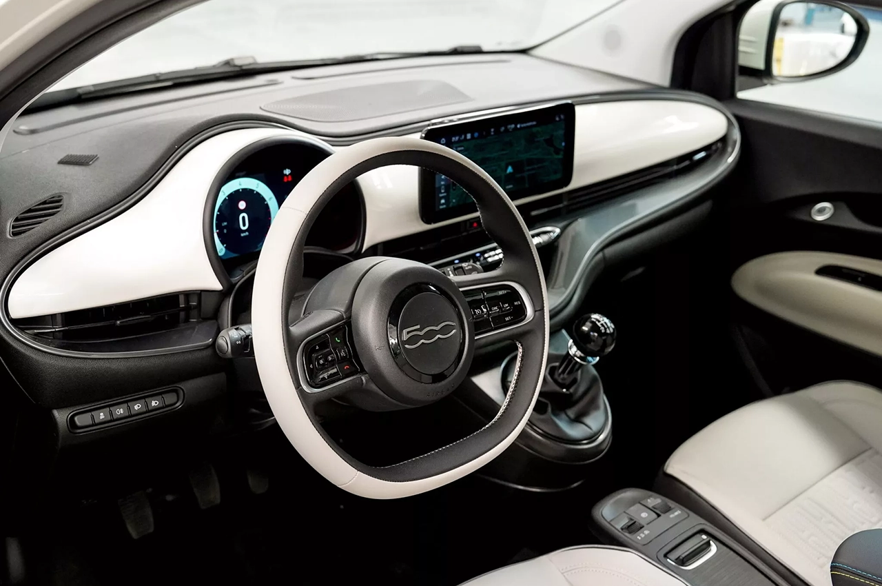 automobilefa Fiat 500 Hybrid 04