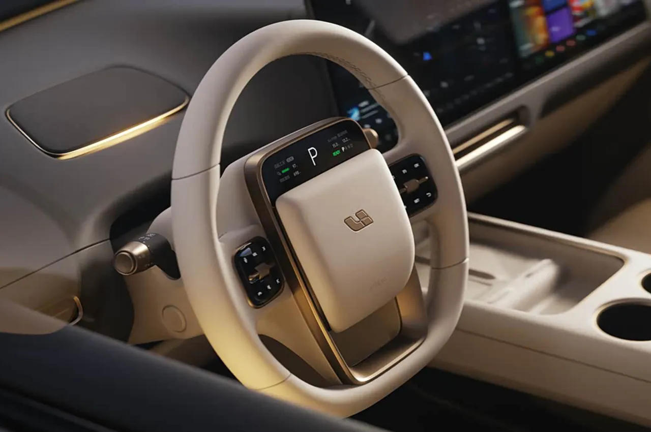 automobilefa Ideal i8 SUV 14040428 3