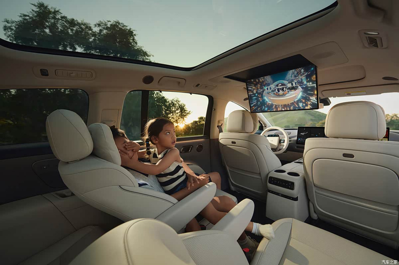 automobilefa Ideal i8 SUV 14040428 5