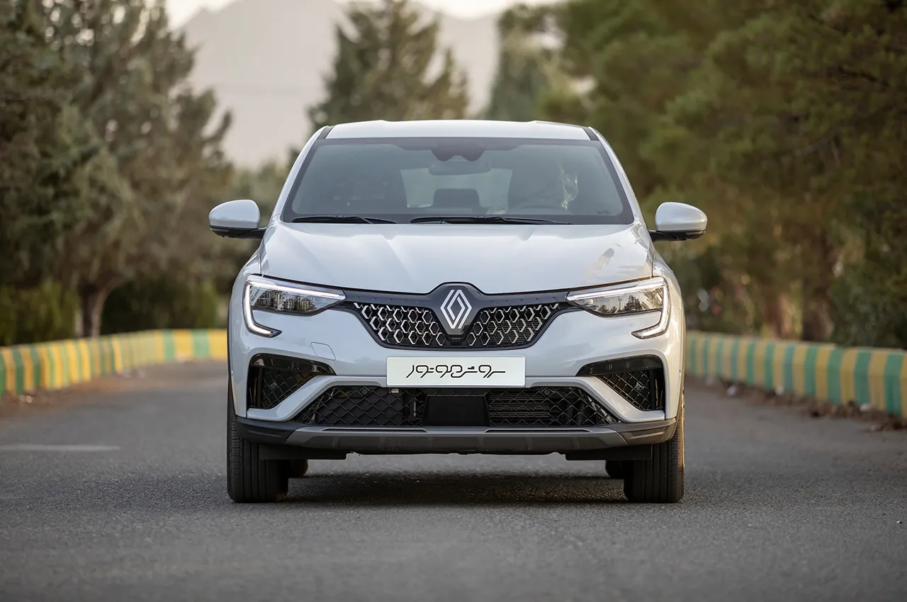 automobilefa Renault Arkana 14040426 4