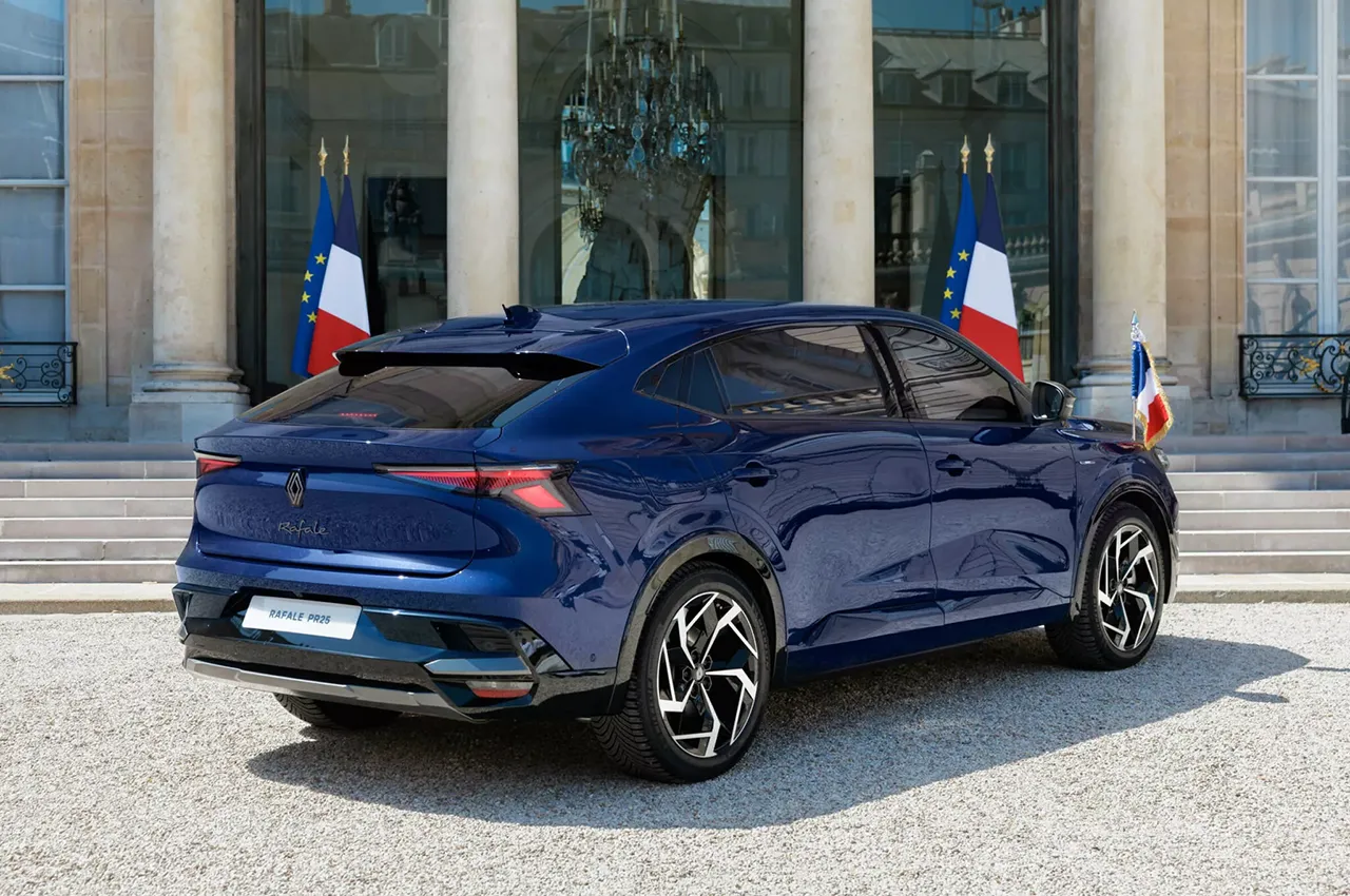 automobilefa Renault Rafale 14040426 3
