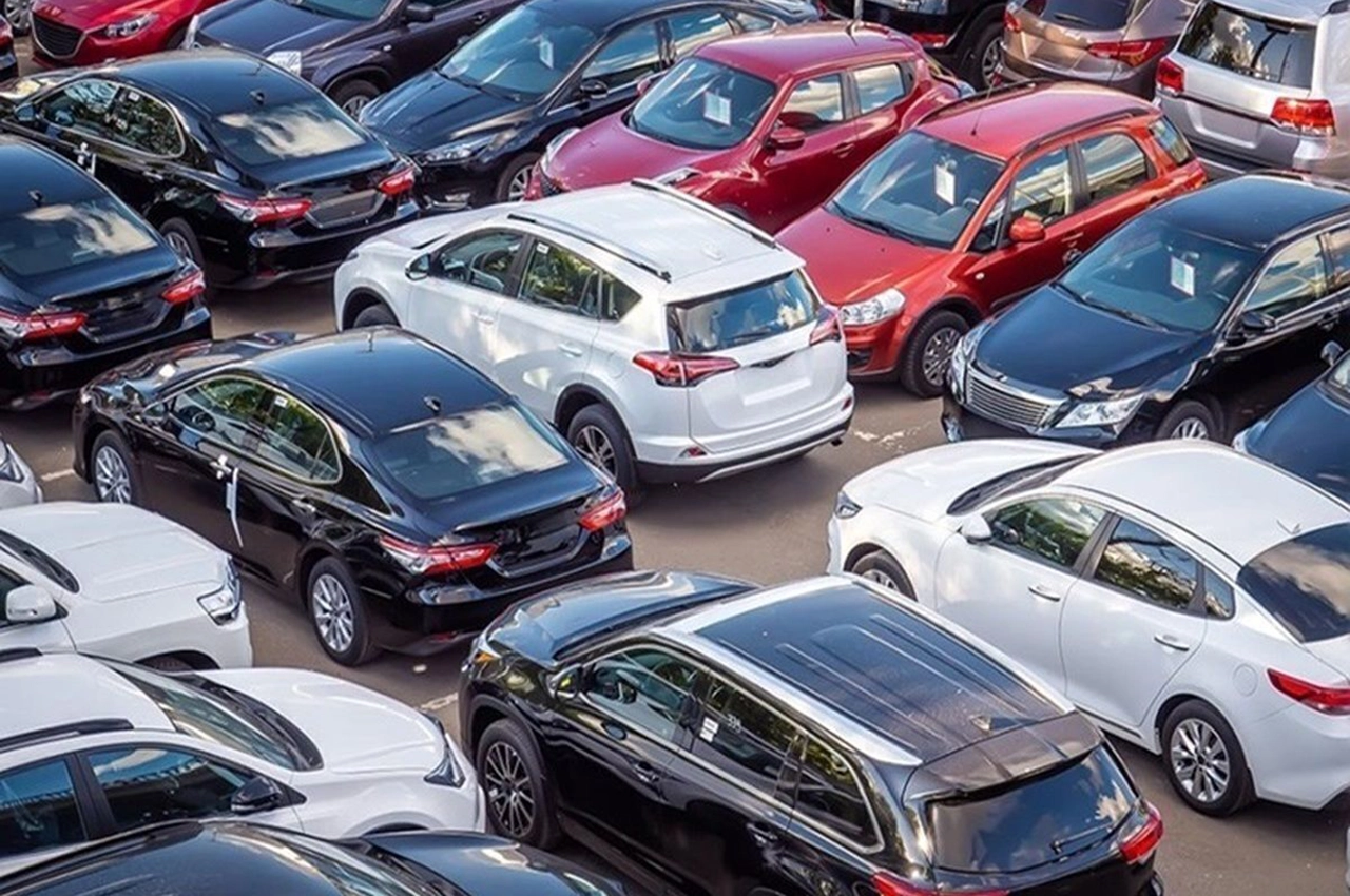 Temporary import vehicles