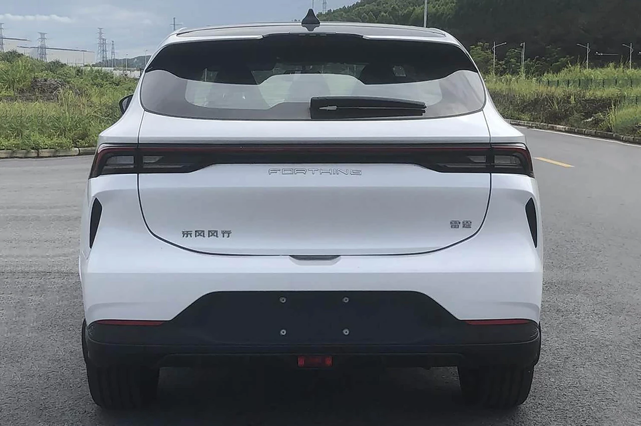 AutomobileFa Lamari Eama EV New Face 01