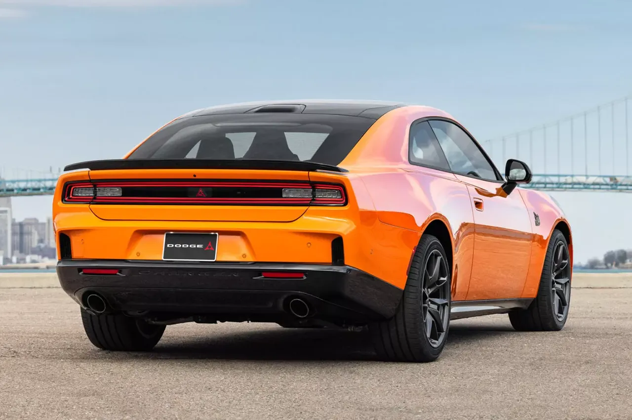 automobilefa Dodge Charger SixPack 14040519 6