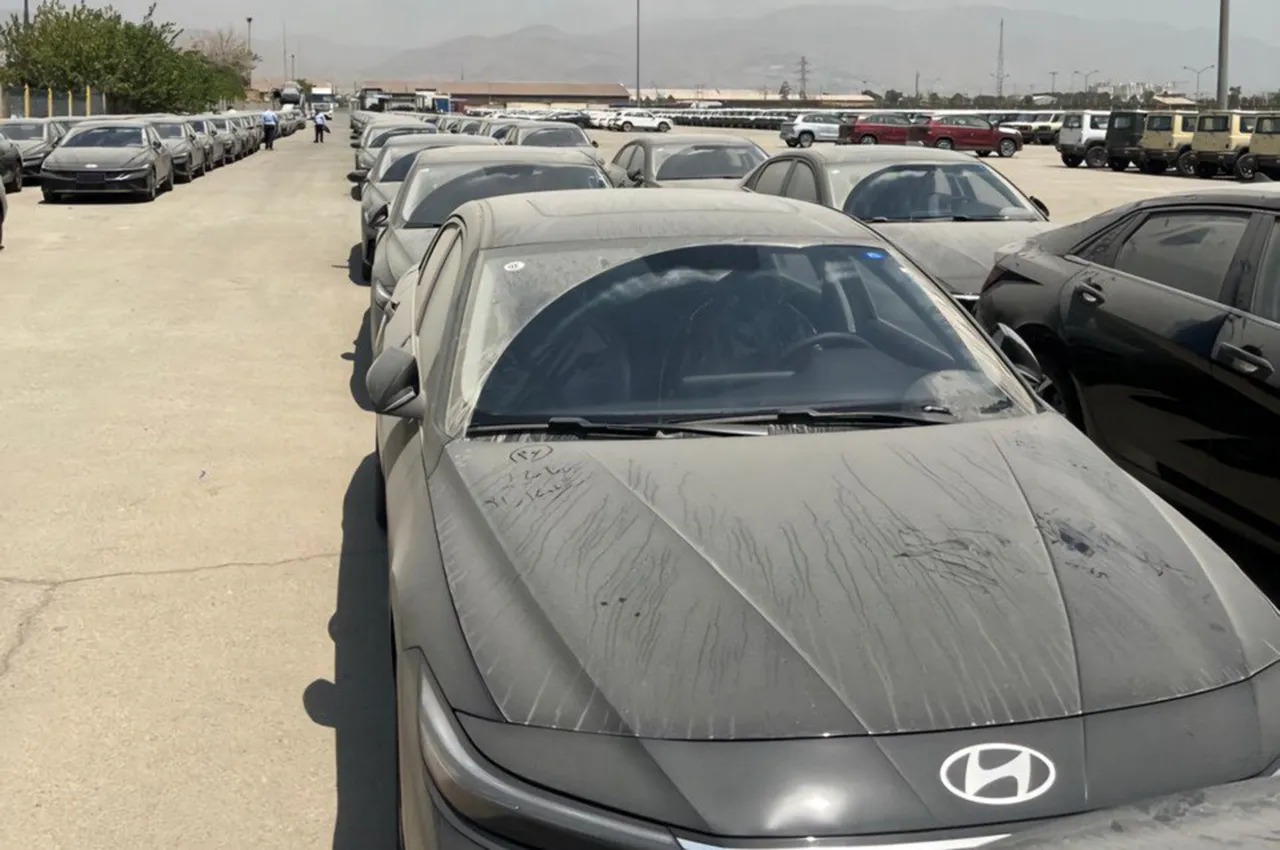 automobilefa KTL Hyundai Elantra 14040522 3