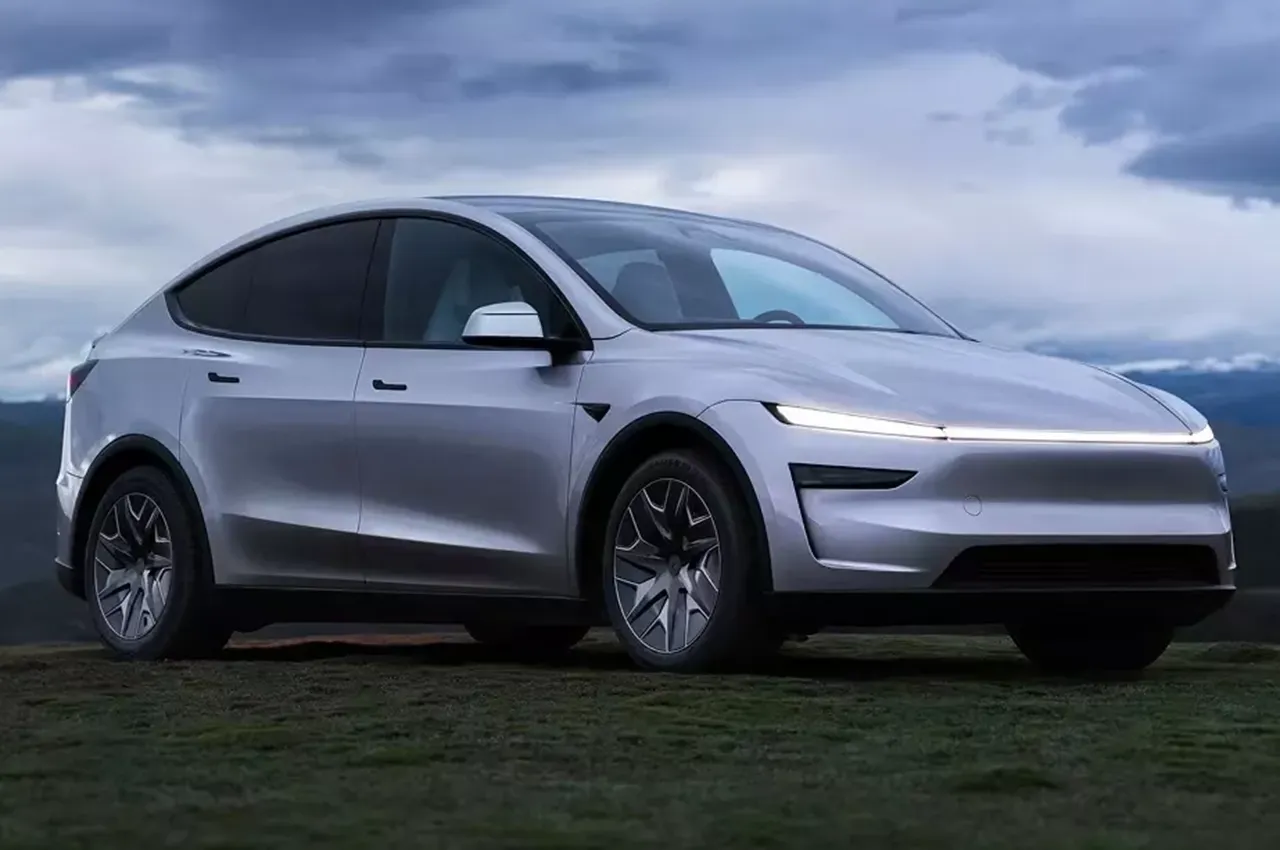  Tesla Model Y L