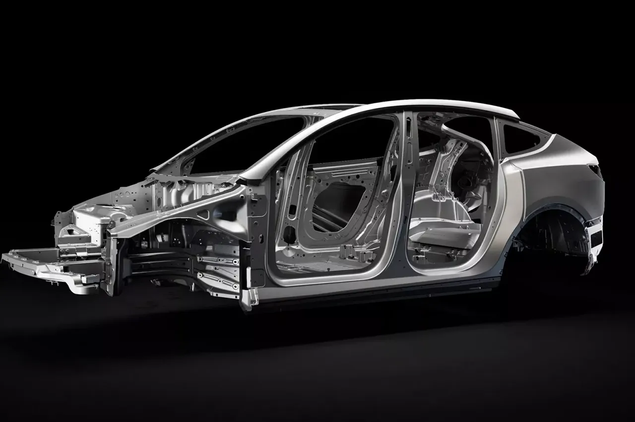 automobilefa Tesla Model Y L 14040530 3
