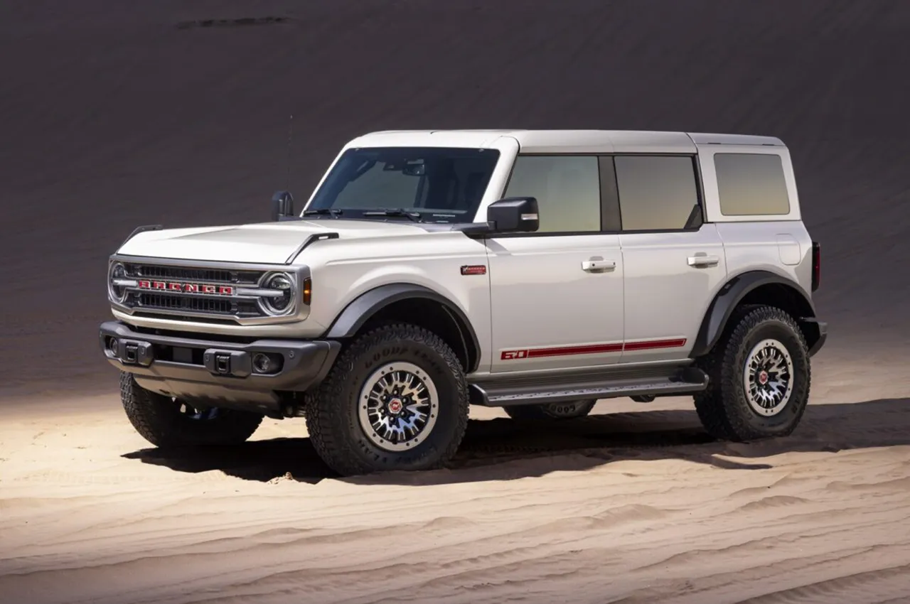 automobilefaFord Bronco 2026 14040513