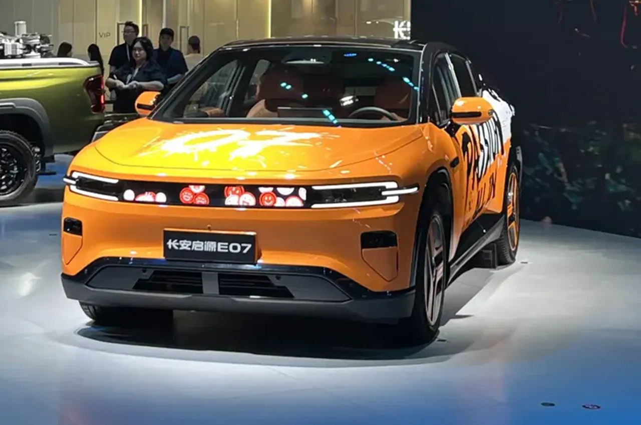 Changan Qiyuan E07 