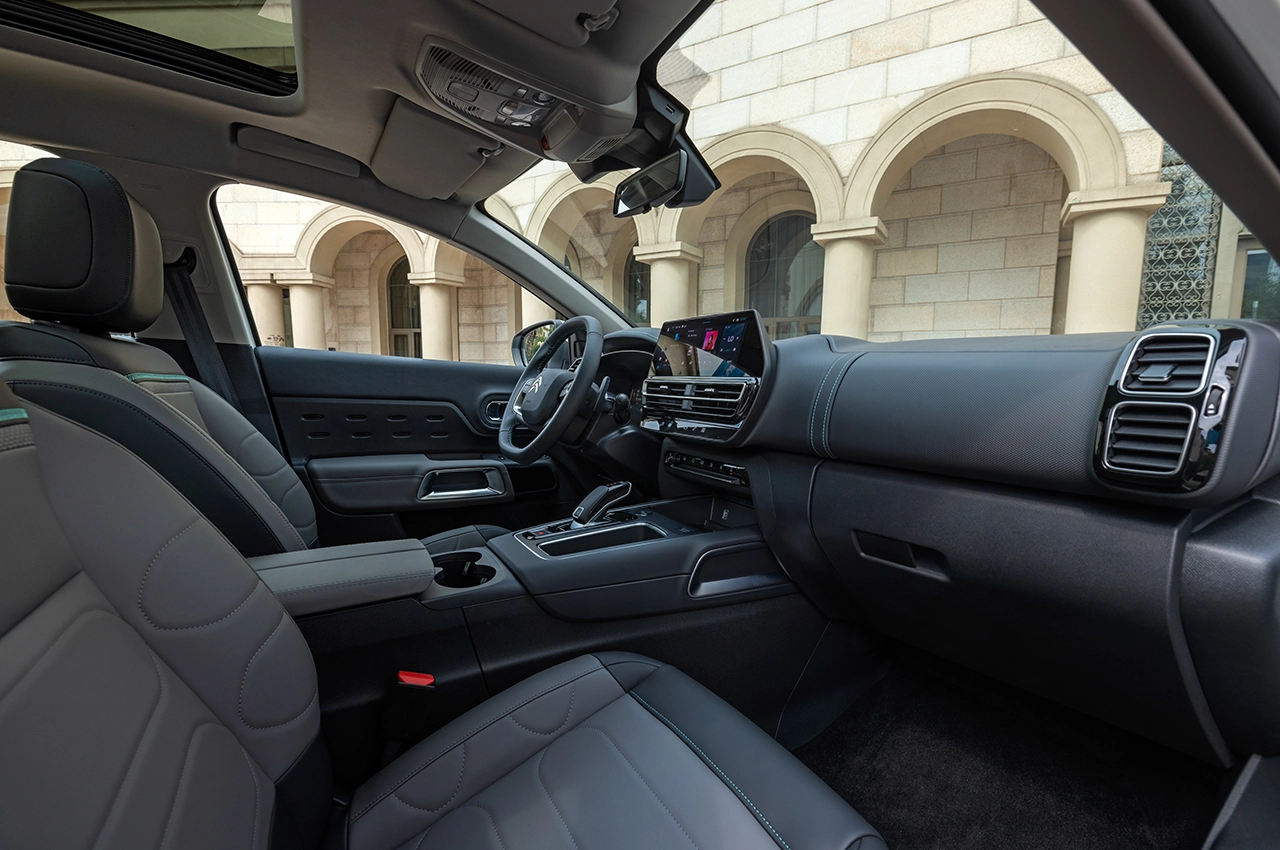 AutomobileFa Citroën C5 Aircross 14040627 4