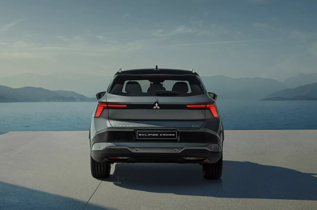 AutomobileFa Mitsubishi Eclipse Cross EV 14040629 10