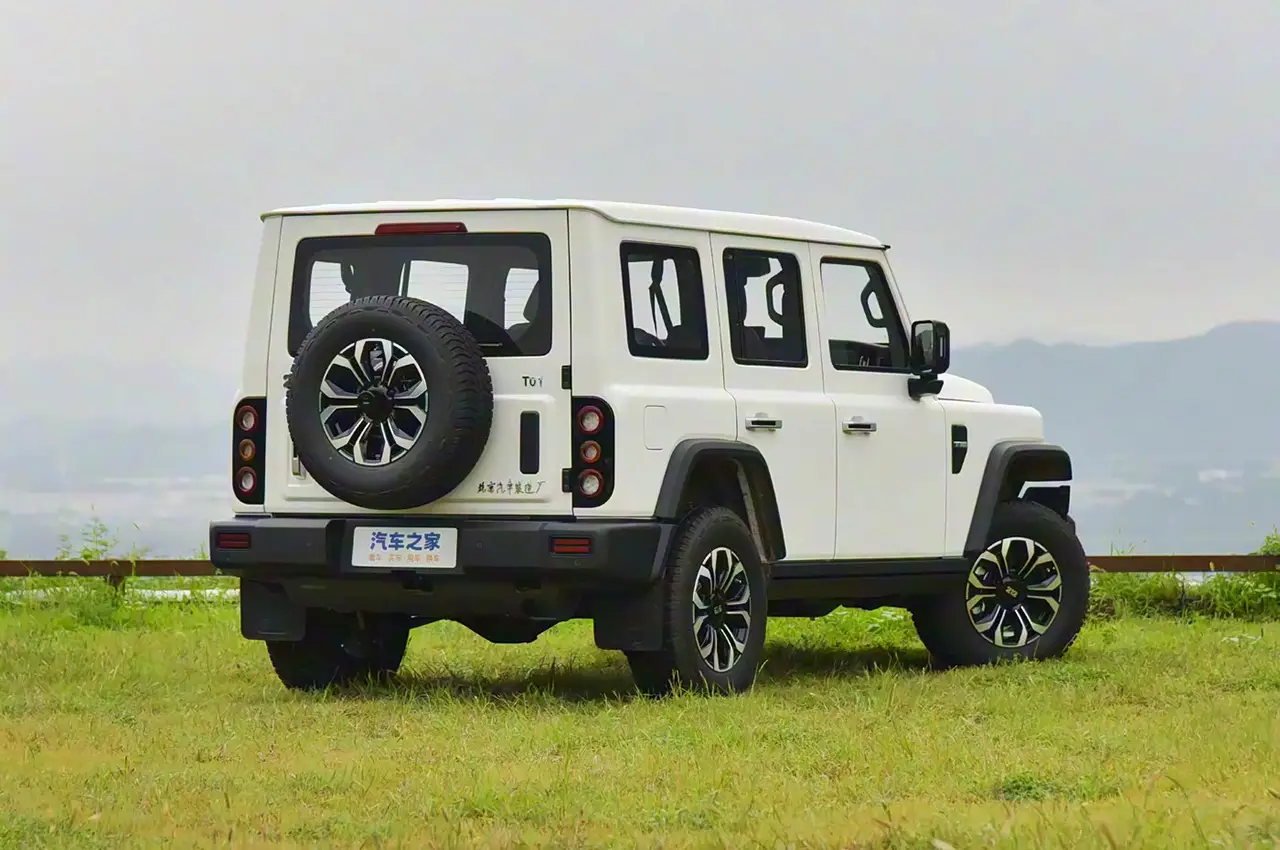 AutomobileFa BAW 212 diesel 14040724 2