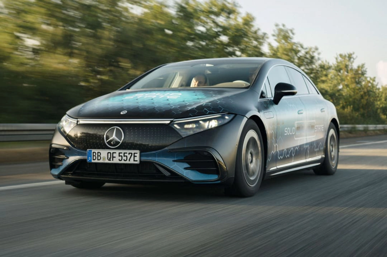 Mercedes EQS