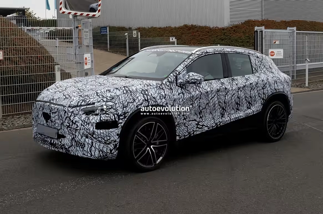  Mercedes-Benz GLA 