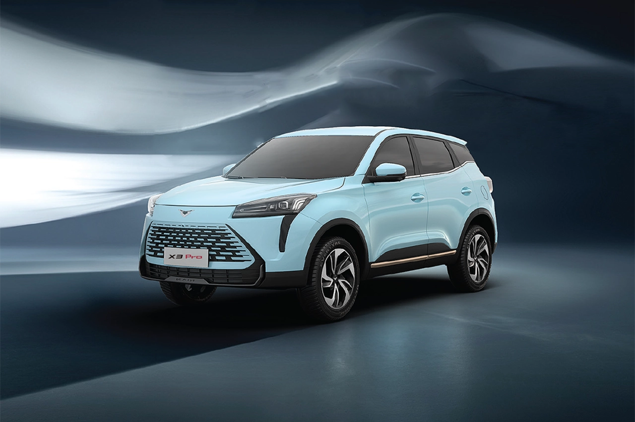 AutomobileFarsi Lamari Neo 1