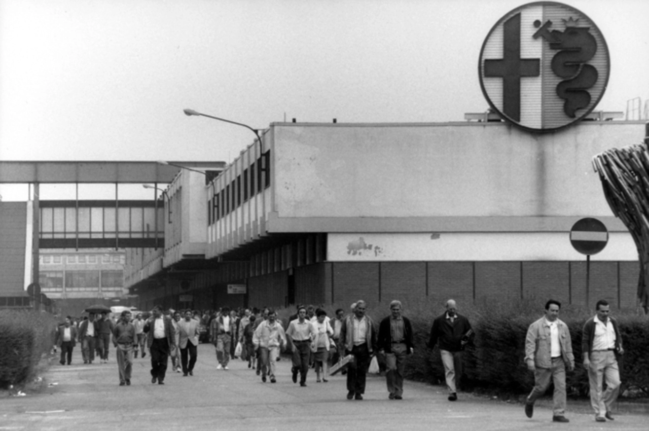 AutomobileFa Alfa Romeo 14040827 3