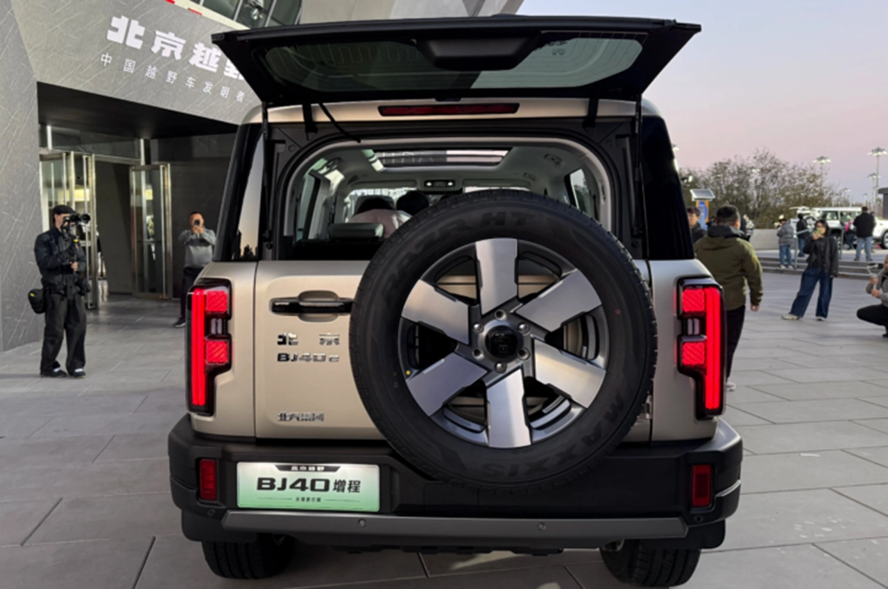 AutomobileFa BAIC Beijing Off road 14040826 2