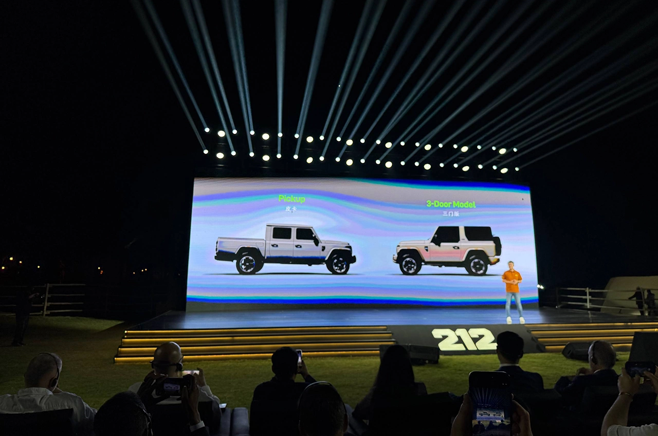 AutomobileFa Global 212 Summit in Dubai 14040807 3