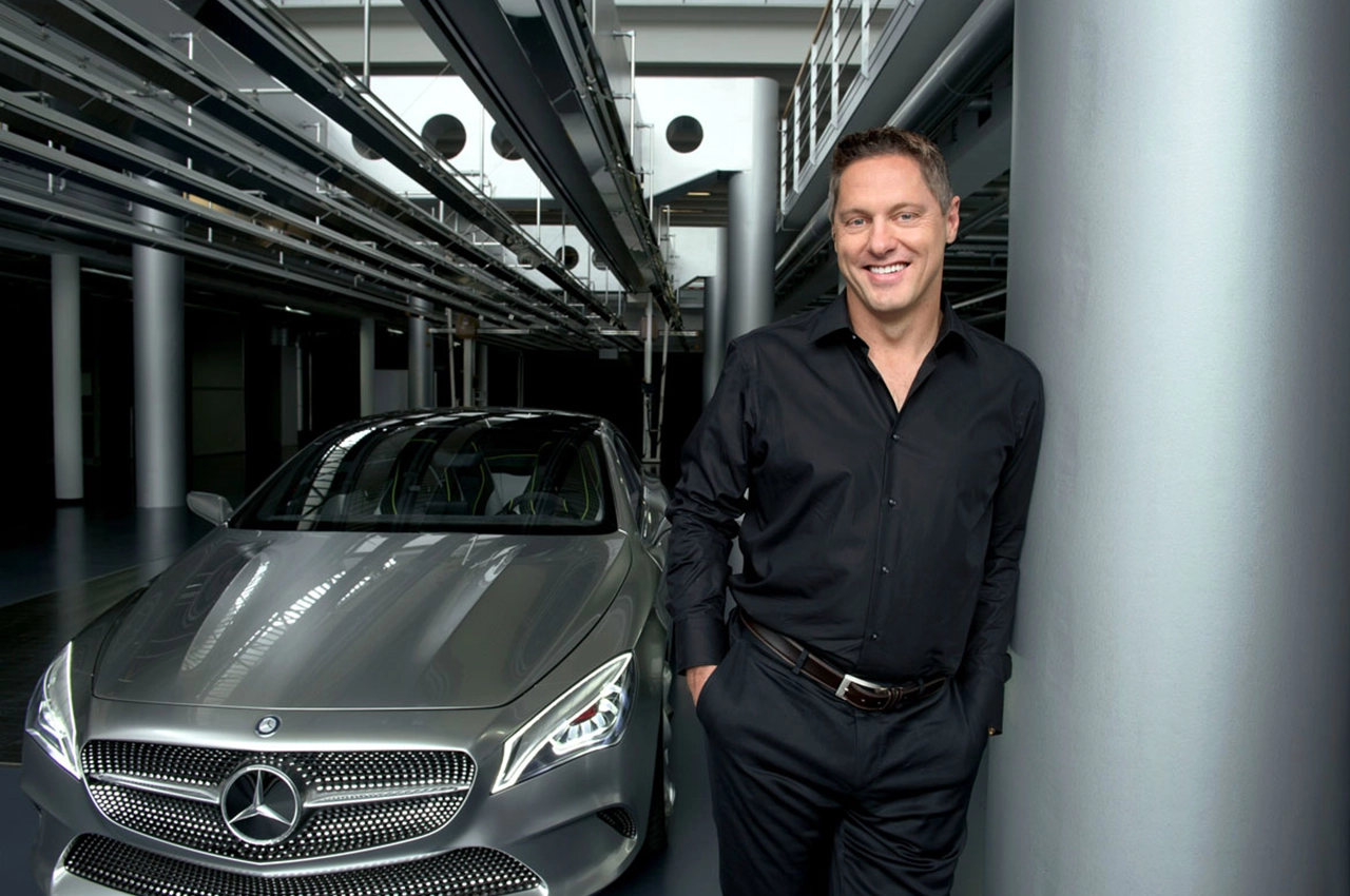 AutomobileFa Gordon Wagener 14040804 3