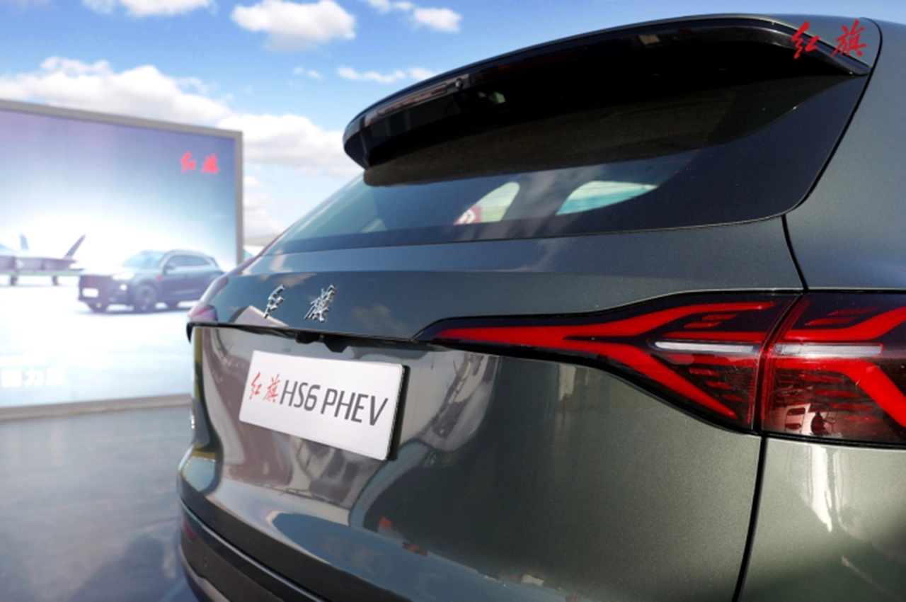 AutomobileFa Hongqi HS6 14040817 5