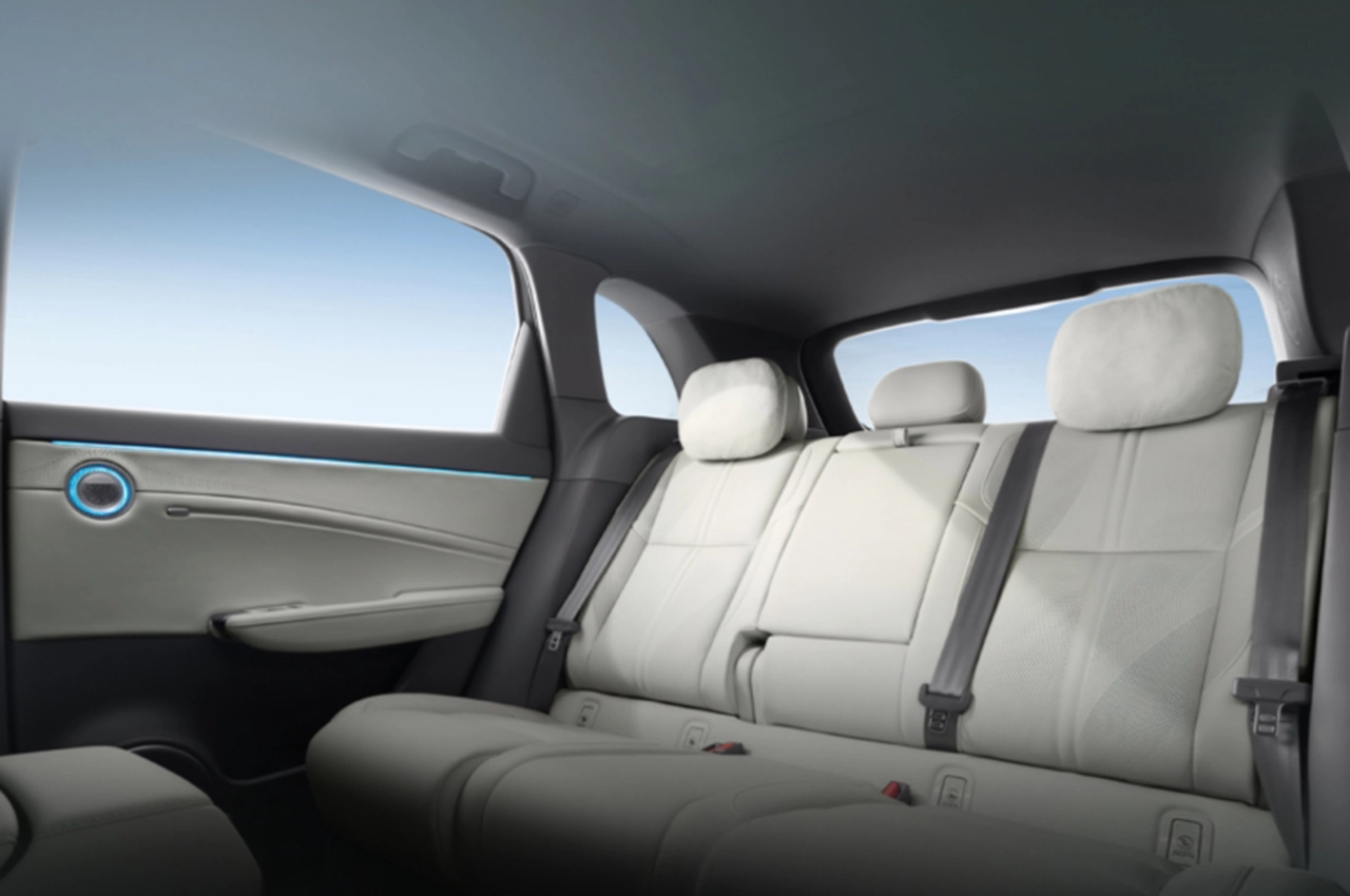 AutomobileFa Hongqi HS6 14040817 7