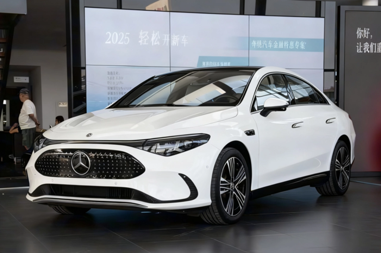 AutomobileFa Mercedes Benz CLA 300 14040817 3