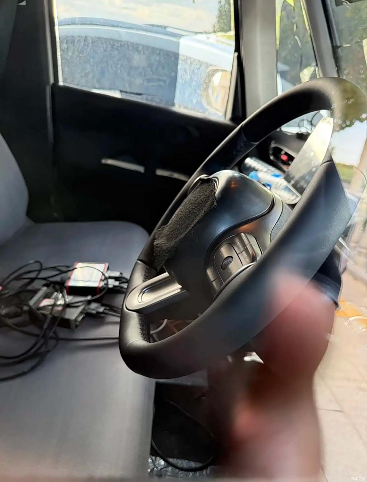 AutomobileFa New BYD Electric Car 14040807 4