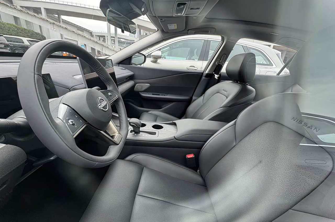 AutomobileFa Nissan Teana 14040829 5