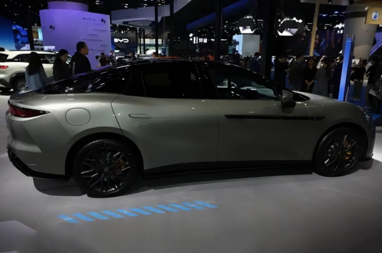 AutomobileFa 2026 BYD Han L 14040902 3