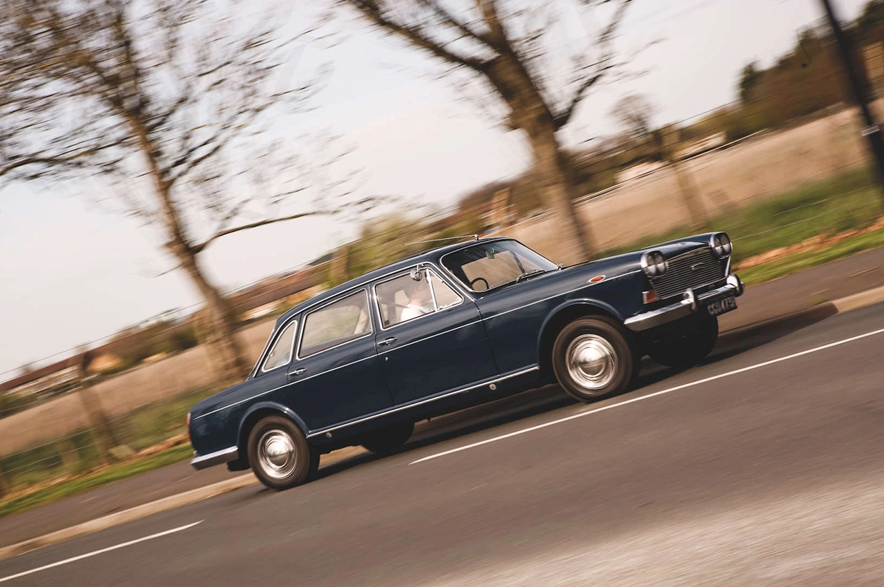 AutomobileFa Austin 3 Litre 14040924