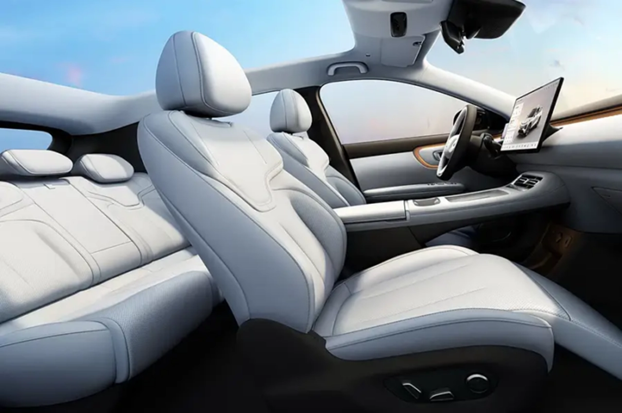 AutomobileFa Changan Nevo Q05 14040902 2