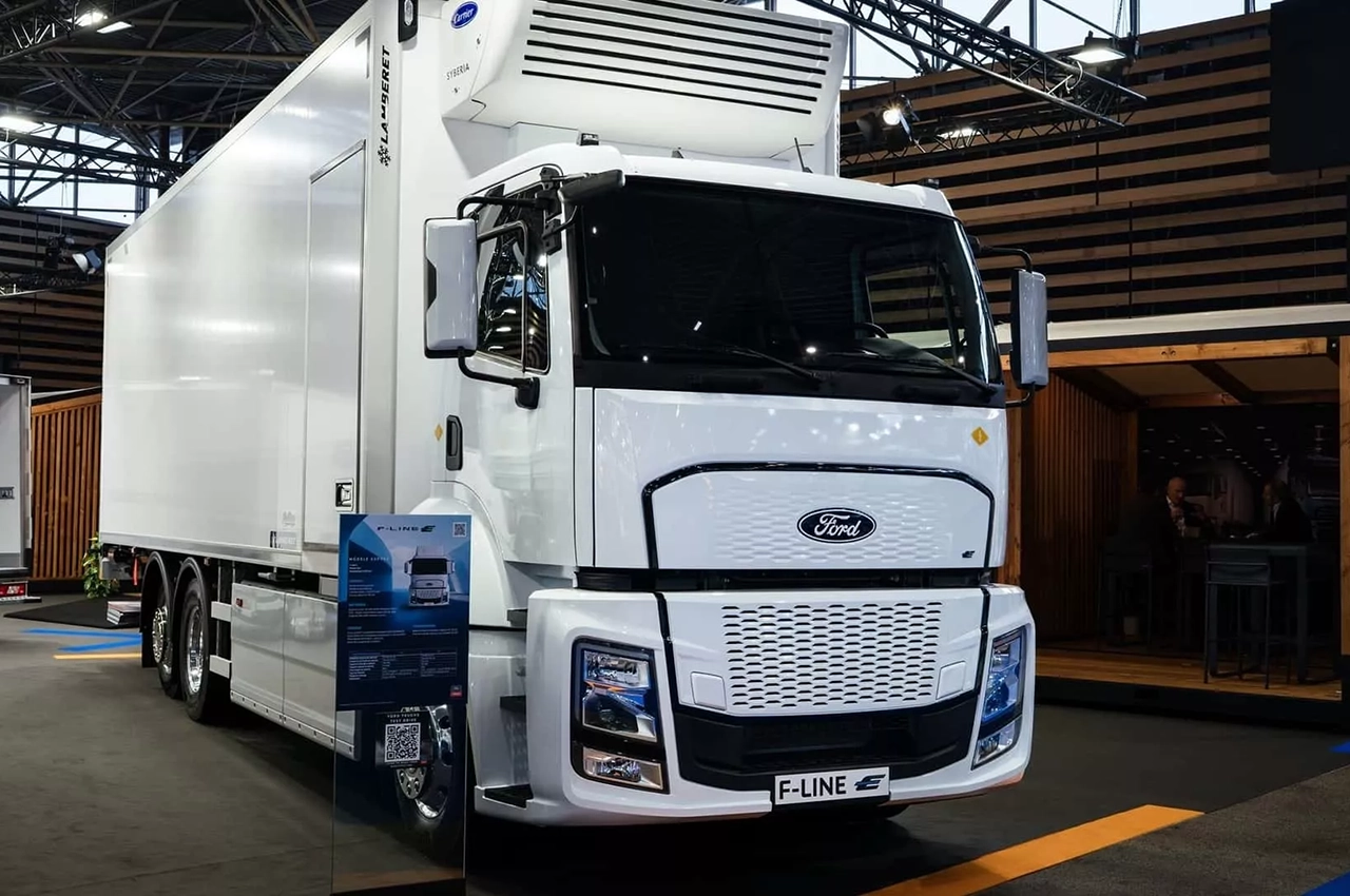 ford electric truck 