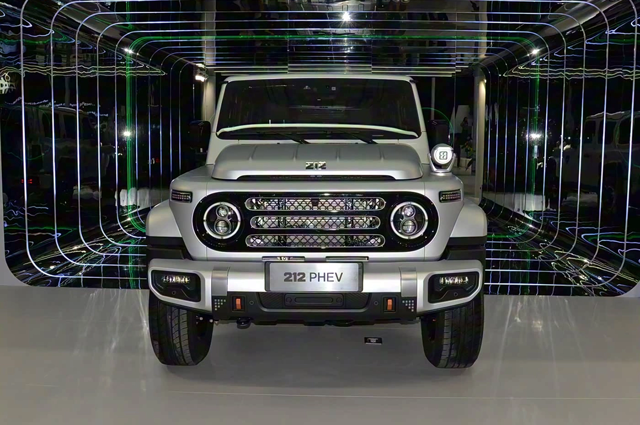 AutomobileFa Hybrid 212 14040901 2