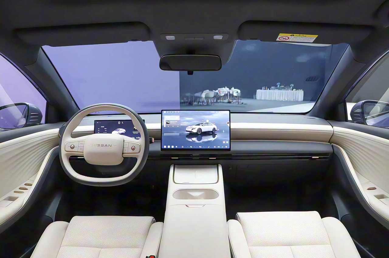 AutomobileFa Nissan N6 14040912 7