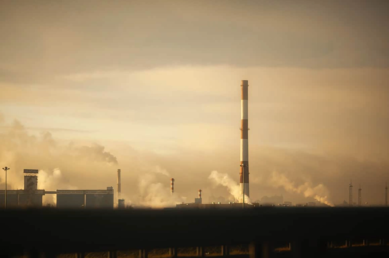 AutomobileFa Pollution 14040926 2