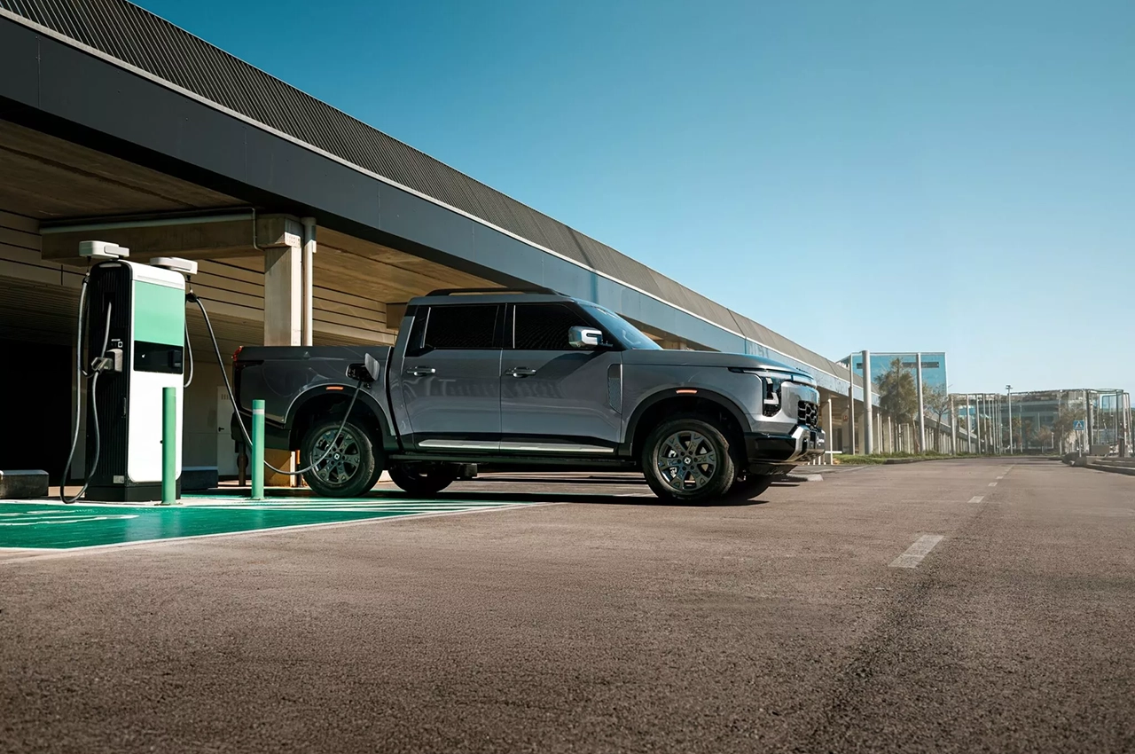 AutomobileFa Santana Motors 14040925 5