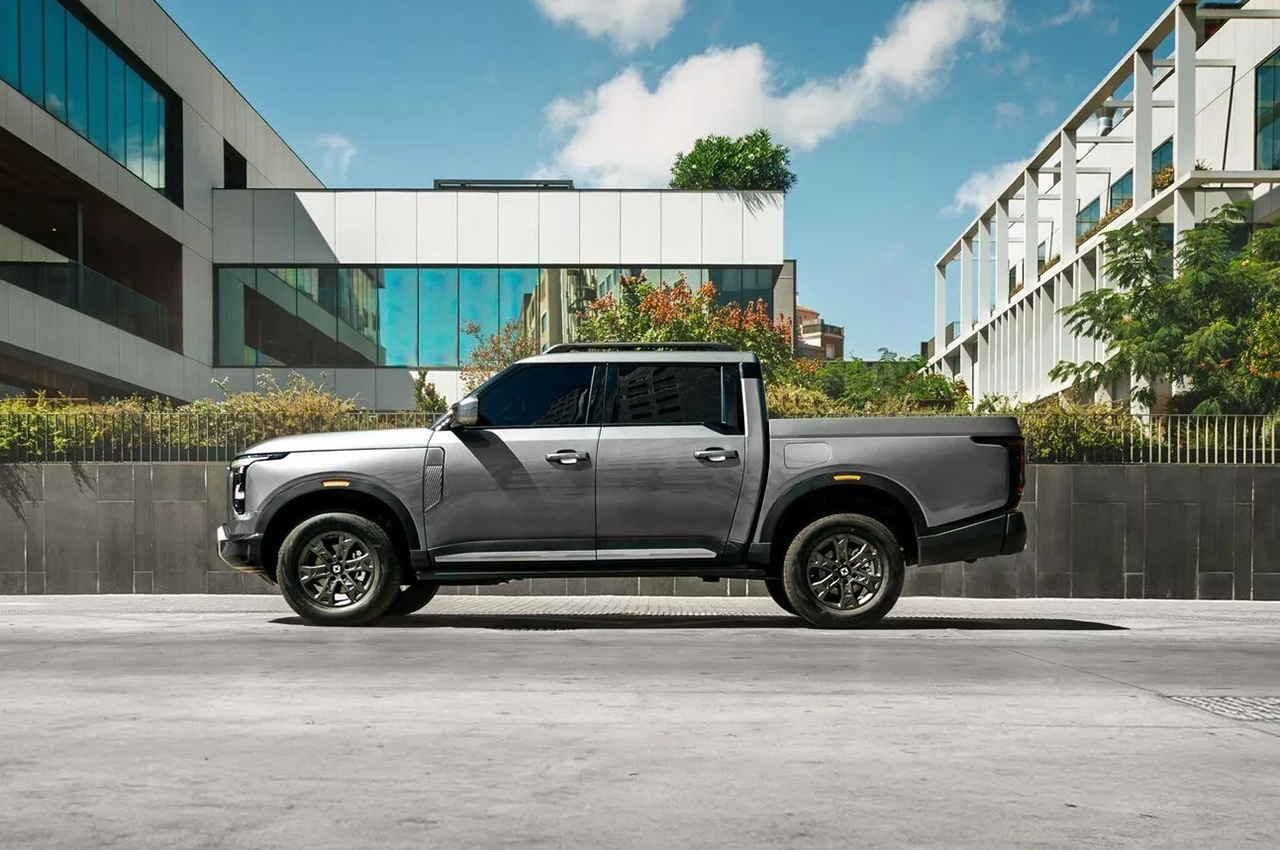 AutomobileFa Santana Motors 14040925 8