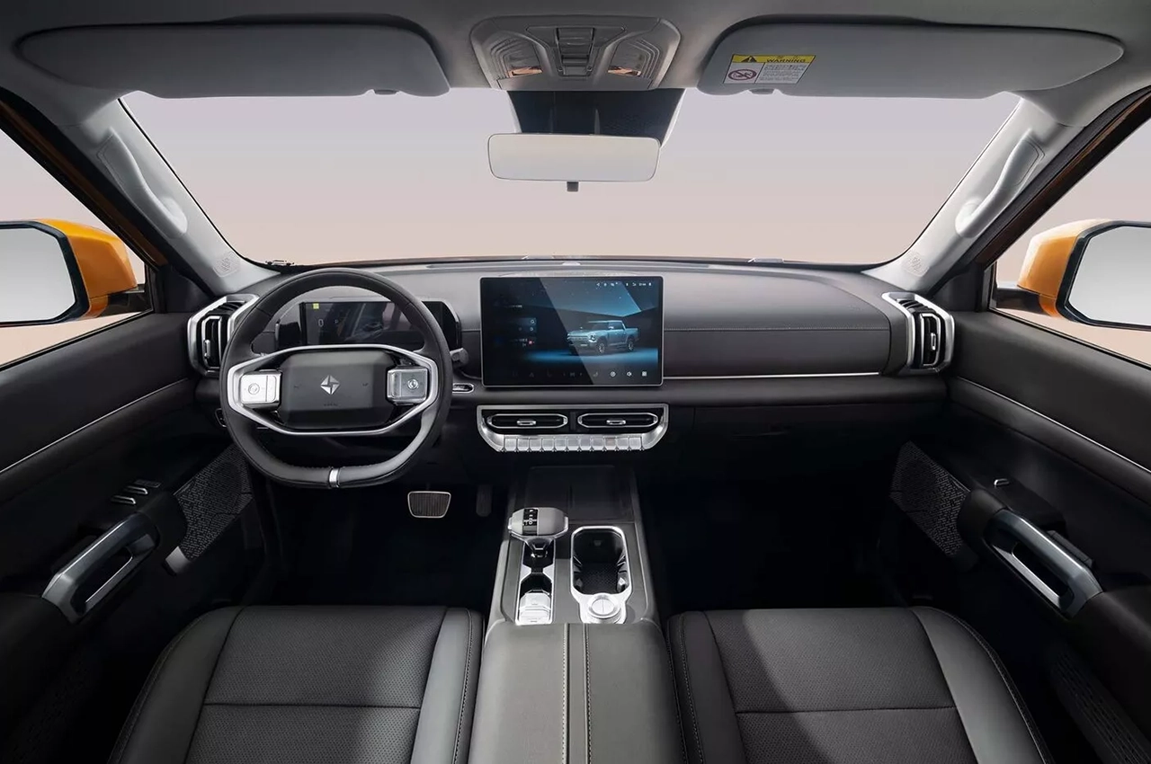 AutomobileFa Santana Motors 14040925 9