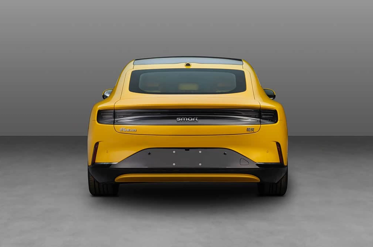 AutomobileFa Smart 6 14040916 4