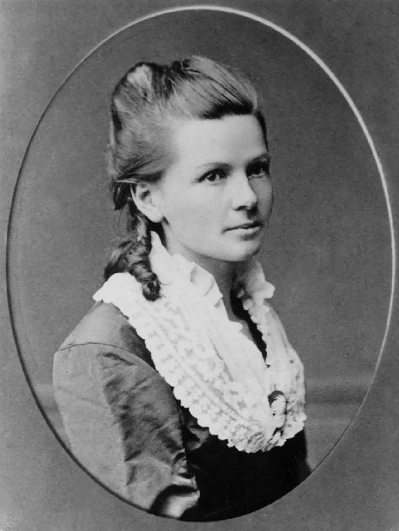 AutomobileFa Bertha Benz 14041010