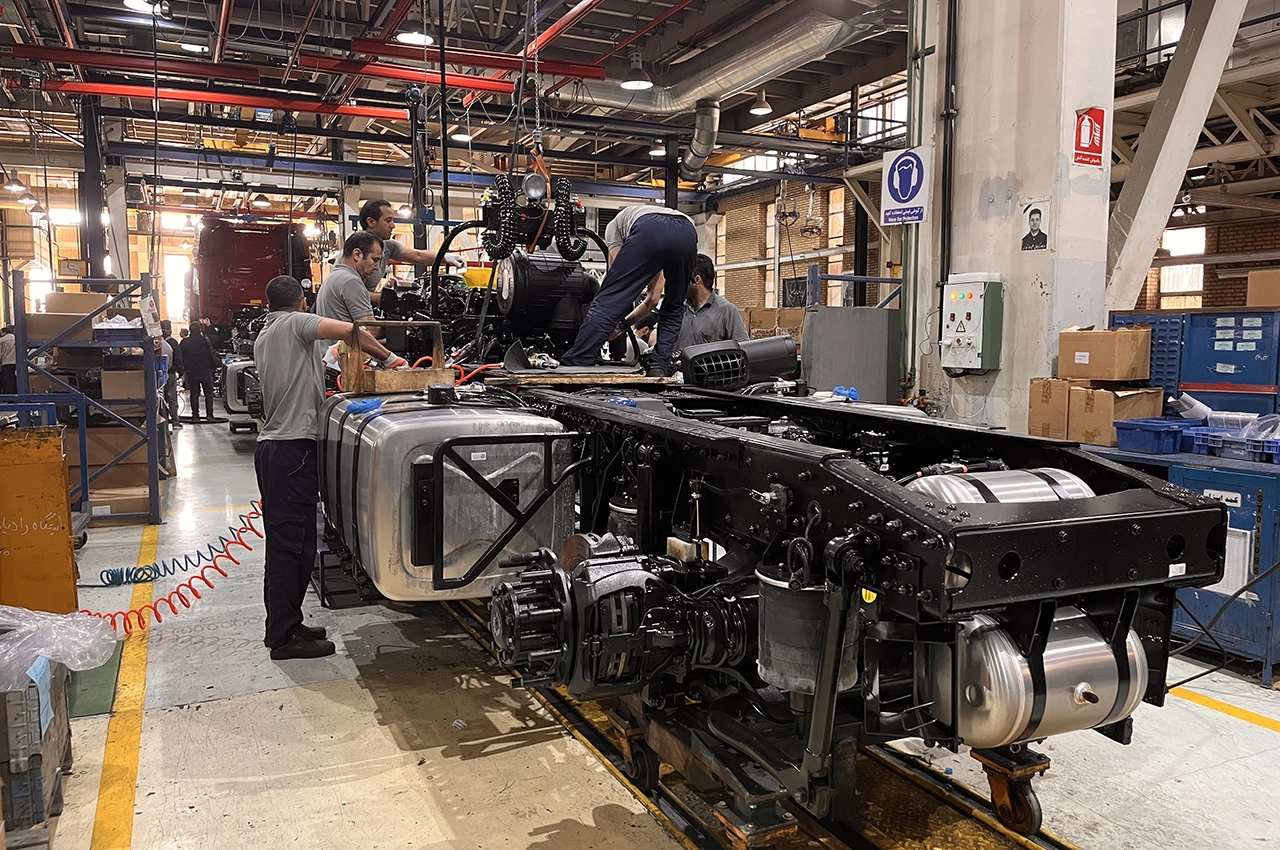 AutomobileFa dongfenggx560 saipadiesel 14041006 25