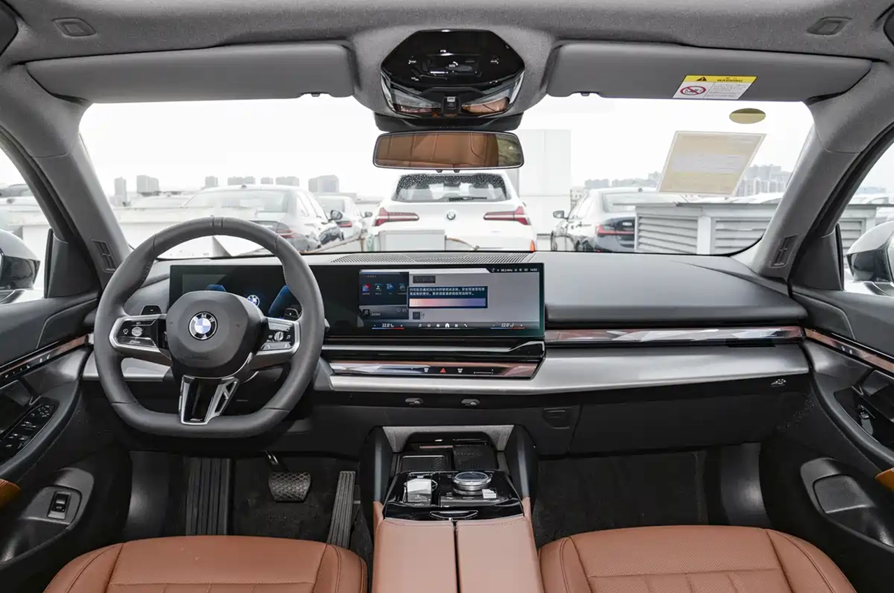 AutomobileFa BMW 5 series 14041106 3