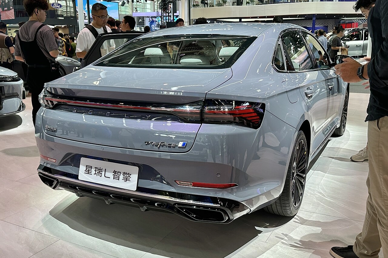 AutomobileFa Geely Xingri 14041115 1