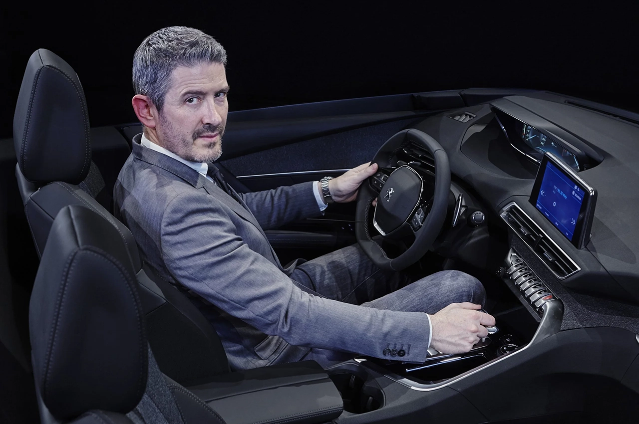 AutomobileFa Gilles Vidal 14041125 4